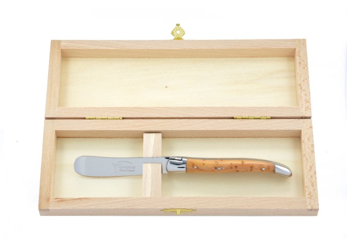 Couteau à beurre Laguiole. Finition inox brillant avec manche galbé en bois de