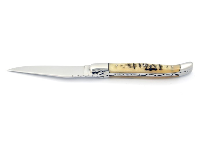 Laguiole pliant, 12 cm, abeille forgée, lame seule, mitres inox brillant, manche en corne de bélier (avec croûte)