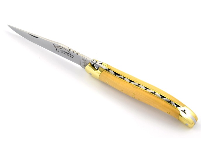 Laguiole pliant, 11 cm, abeille forgée, lame seule, mitres laiton, manche en buis