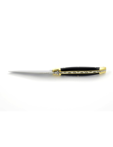 Laguiole pliant, 11 cm, abeille forgée, lame seule, mitres laiton, manche en pointe de corne (foncée)