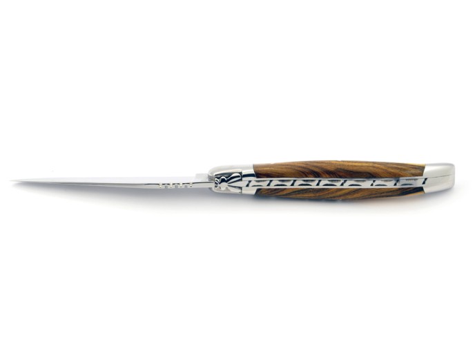 Laguiole pliant, 11 cm, abeille forgée, lame seule, mitres inox brillant, manche en bois de pistachier