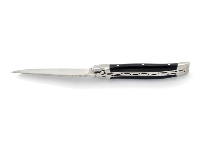 Laguiole pliant, 10 cm, abeille forgée, lame seule, mitres inox mat, manche en pointe de corne (foncée)