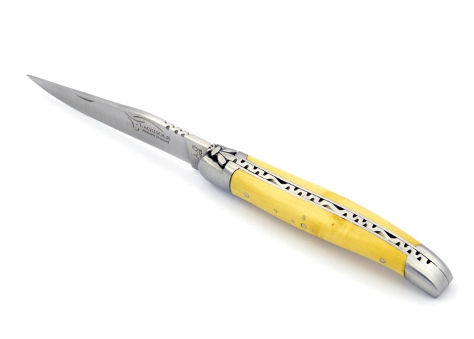 Laguiole pliant, 11 cm, abeille forgée, lame seule, mitres inox mat, manche en buis