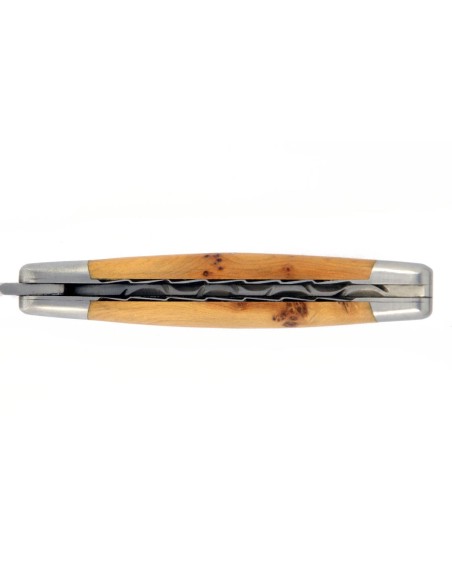 Laguiole pliant, 10 cm, abeille forgée, lame seule, ciselé dessus dessous, mitres inox mat, manche en genévrier cade