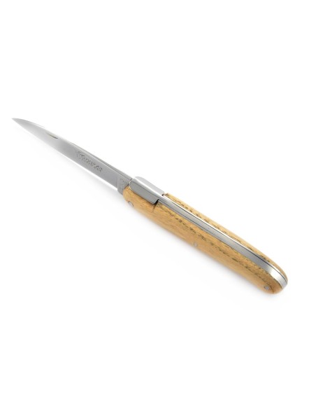 Laguiole pliant "Antique" 12 cm, abeille forgée lisse, plein manche inox brillant, manche châtaignier