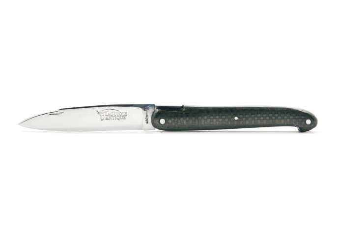 Laguiole pliant "Antique" 12 cm, abeille forgée lisse, plein manche inox brillant, manche fibre de carbone