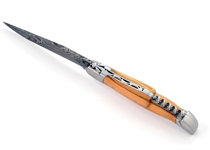 Laguiole pliant, 12 cm, abeille forgée, lame & tire-bouchon, acier Damas, mitres inox mat, manche olivier