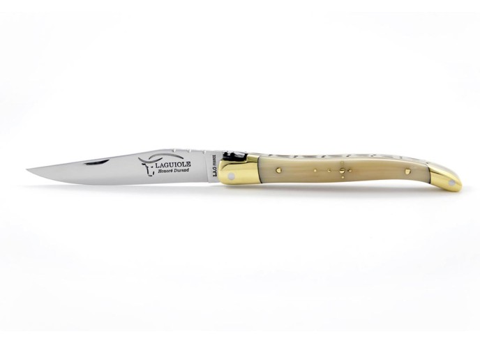 Laguiole pliant, 11 cm, abeille forgée, lame seule, mitres laiton, manche en pointe de corne (claire)