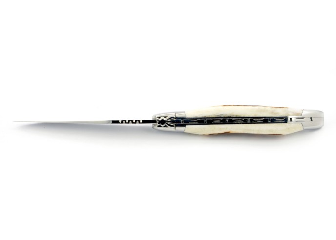 Laguiole pliant, 12 cm, abeille forgée, lame seule, mitres inox brillant, manche bois de cerf