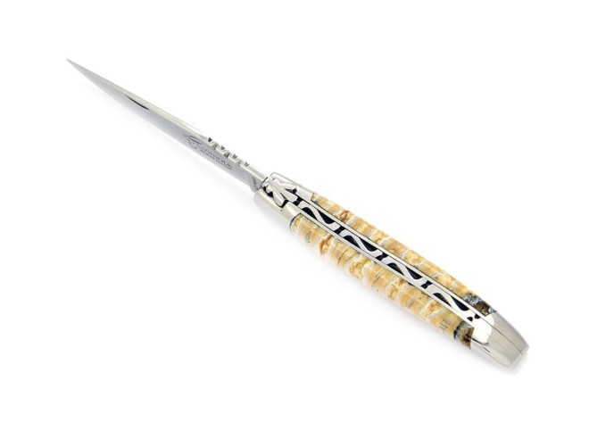 Laguiole pliant "Antique" 10,5cm, lame acier Damas, inserts en défense fossile de mammouth