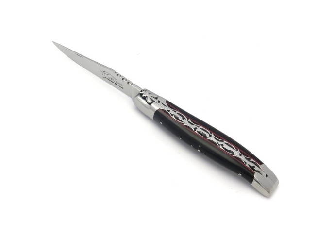 Laguiole pliant, 12 cm, abeille forgée, lame seule, mitres inox mat, manche en pointe de corne, intercalaires rouges