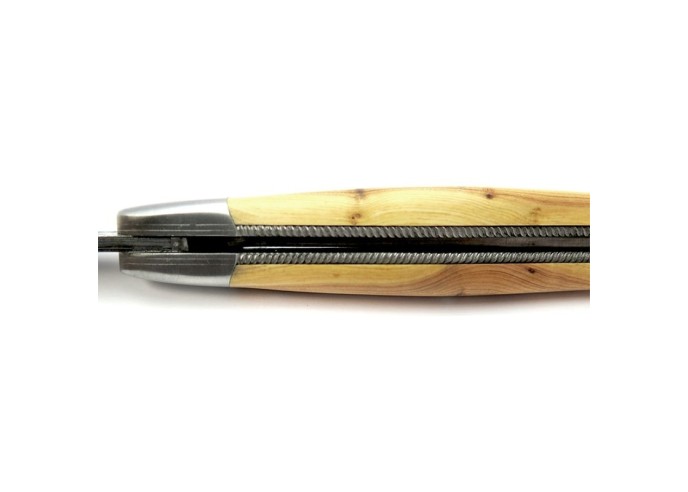 Laguiole pliant, 12 cm, lame Damas sauvage, abeille et ressort ciselés burin, manche en genévrier
