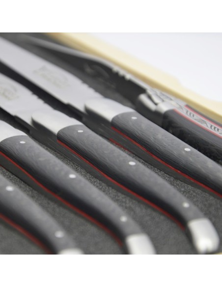 Laguiole Steakmesser, Heftbacken aus mattem Edelstahl, breiterer Griff aus Karbonfaser