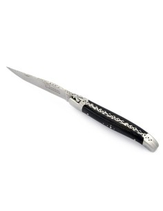 Laguiole 12cm, Doppelplatinen, oben und unten am Schleifstein ziseliert , Heftbacken aus mattem Edelstahl, Ebenholz