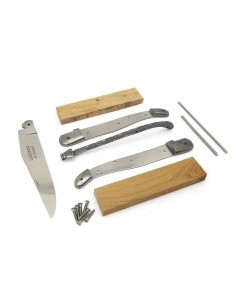 Laguiole self-assembly 11 cm, welded bee, stainless steel 12c27 blade, juniper handle with shiny bolsters