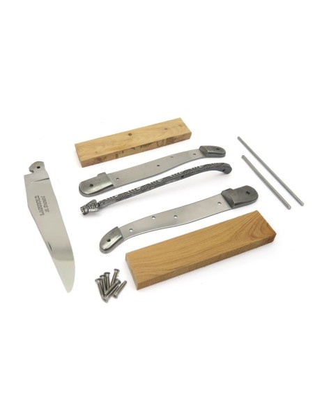 Laguiole self-assembly 12 cm, welded bee, stainless steel 12c27 blade, juniper handle with shiny bolsters