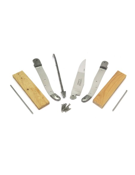 Laguiole en kit 12 cm, abeille soudée, lame seule inox 12c27, mitres inox, manche genévrier-cade