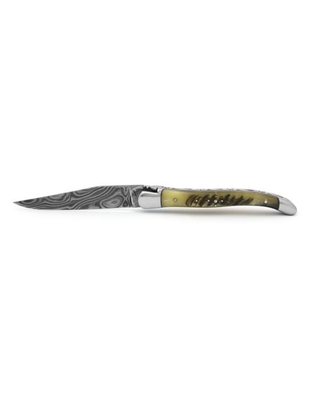 Laguiole pliant, 11 cm, acier Damas, abeille forgée, mitres inox brillant, manche en corne de bélier (avec croûte)