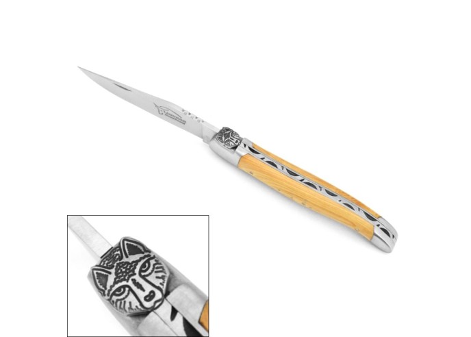 Laguiole knife, 12 cm, wolf, olive wood handle with matt bolsters
