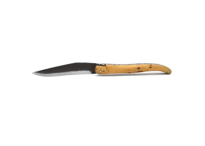 Laguiole 12cm,  Edelstahl als 'brut de forge' Klinge, Doppelplatinen, Heftbacken aus glänzendem Edelstahl, Wacholderholz.