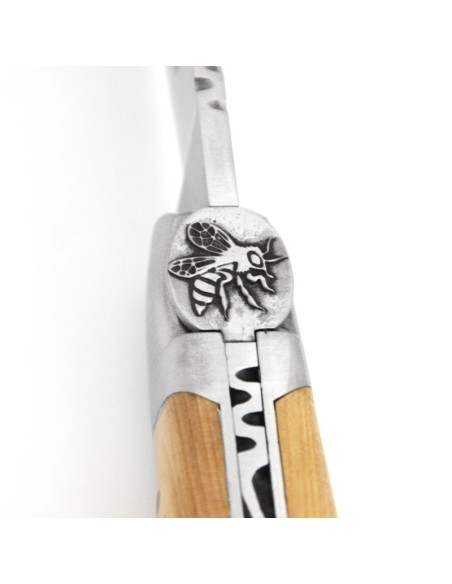 Laguiole 12 cm, gefräste Biene Nr. 2, Griff aus Wacholder