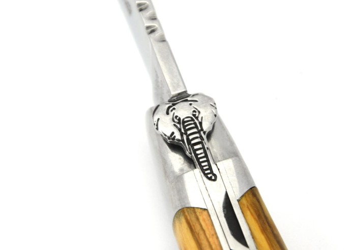 Laguiole 12 cm, tête d'éléphant, manche en olivier