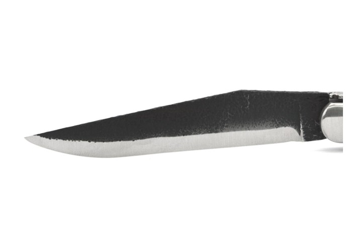 Laguiole pliant, 12 cm, lame brut de forge, manche en fibre de carbone avec finition inox mat