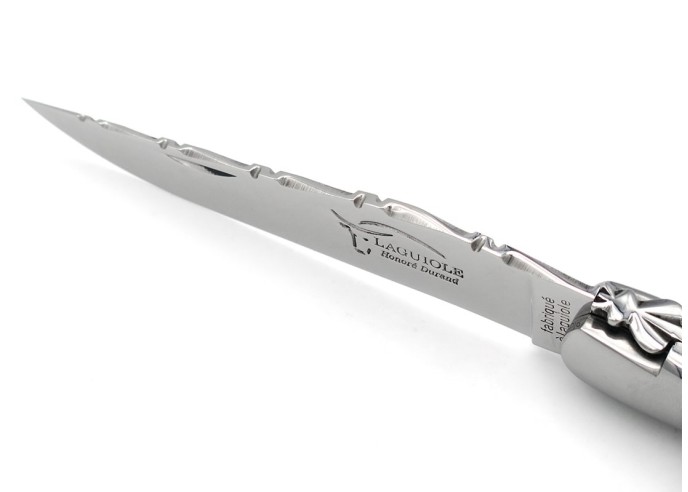 Laguiole pocket knife, 12 cm, forged bee, top and bottom chiseling ,pale horn tip handle with shiny bolsters