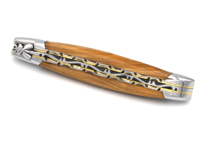 Laguiole 12 cm, chiseled stainless & brass double plates, olive wood handle with shiny bolsters