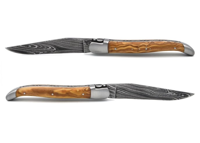 laguiole pliant 12cm lame damas sauvage abeille et ressort ciseles burin manche en olivier