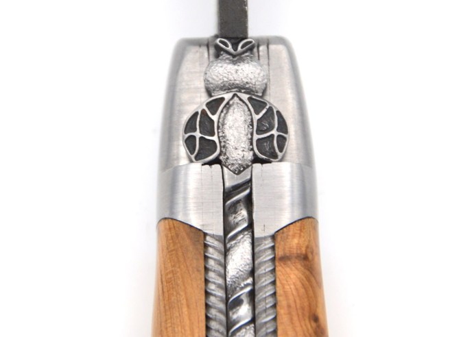 laguiole 12cm damast klinge biene und feder mit meissel handziseliert griff aus wacholder