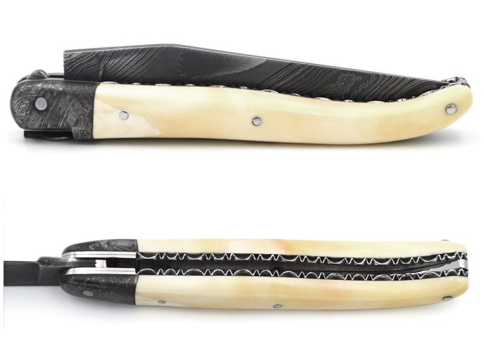 Laguiole Klappmesser 12 cm, Heftbacke und Klinge aus Damaststahl, Feder mit Meißel gemeißelt, Griff aus Warzenschweinzahn