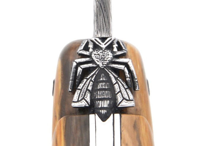 Laguiole 12cm, mitre centrale en météorite, lame Damas mosaïque