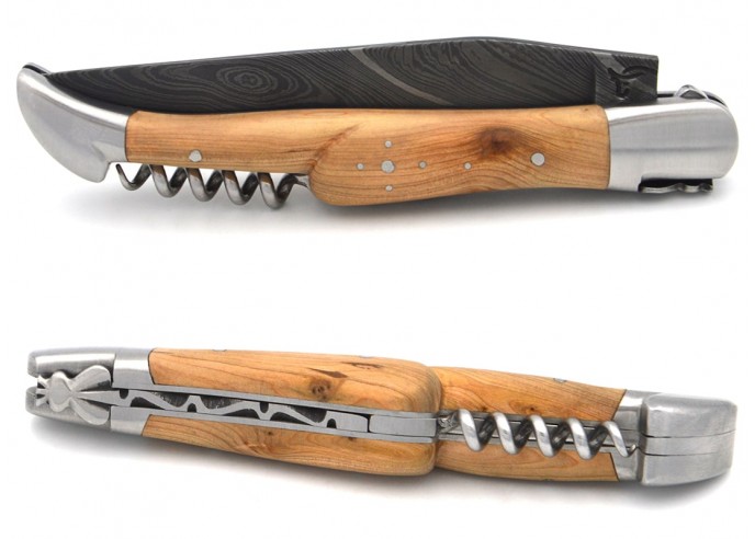 Laguiole pocket knife, 12 cm, Damascus steel blade and corkscrew, juniper handle with matt bolsters