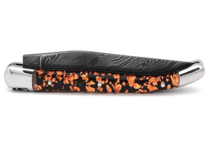 Laguiole pocket knife 11 cm, Damascus steel blade, copper foil inclusion handle with shiny bolsters