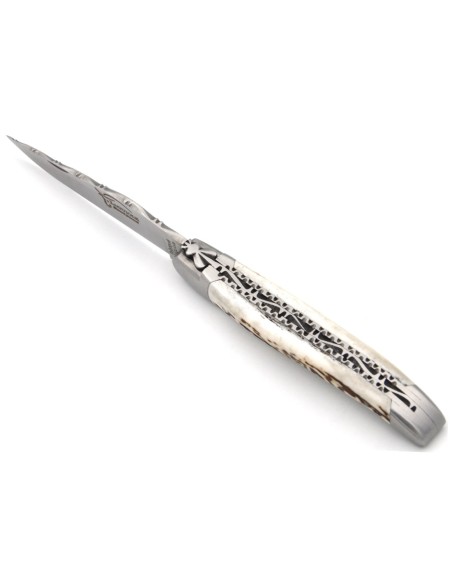 Laguiole pliant 12cm, ciselage dessus dessous et doubles platines
