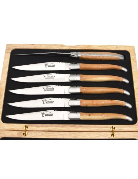 Coffret de couteaux de table de Laguiole avec mitres inox mat, manche galbé en genévrier