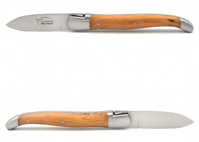 Laguiole oyster knife with matt stainless steel bolsters. Juniper handle