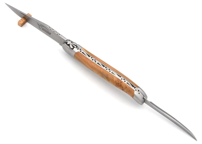 Laguiole Klappmesser, 12cm, Klinge und Dorn, Heftbacken aus mattem Edelstahl, Griff aus Wacholderholz