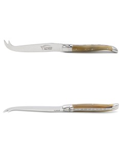 Laguiole cheese knife with shiny stainless steel bolsters. Wide pale horn tip handle