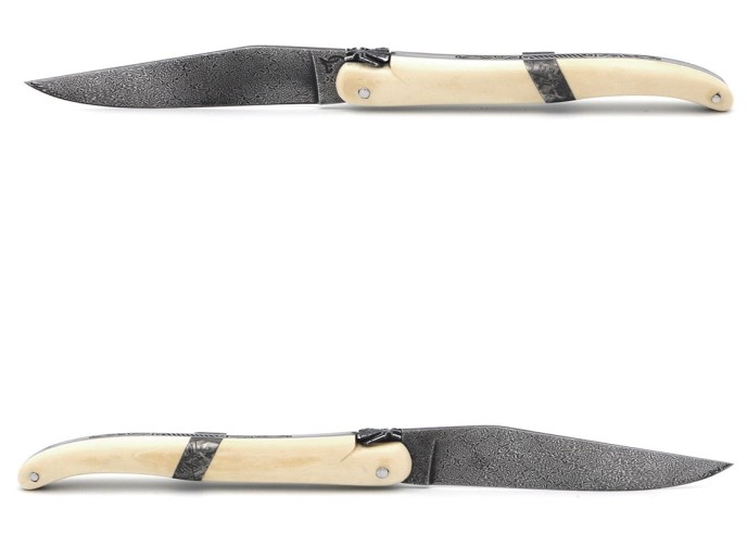Laguiole folding knife 12 cm, central bolster in meteorite, Damascus mosaic blade with a white mammoth ivory handle