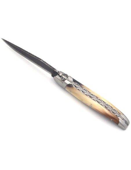 Laguiole pocket knife 12 cm, brut de forge blade, chiseled bee and spring with double plates,  pale horn tip handle