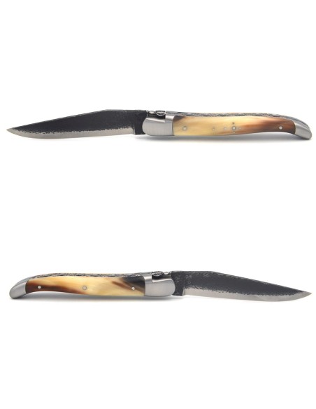 Laguiole 12cm, Edelstahl als 'brut de forge' Klinge, Biene und Doppelplatinen ziseliert, Hornspitze