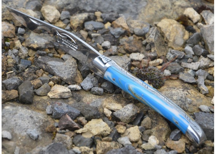 Laguiole pliant 11cm, abeille soudée, manche en acrylique marbré bleu