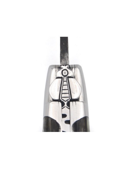 Laguiole 12cm, Edelstahl als 'brut de forge' Klinge, Biene und Doppelplatinen ziseliert, Griff aus Seeohrenholz