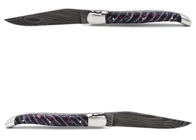 Laguiole Klappmesser, 12cm, Damast wildem Muster, Biene und Feder mit Meißel handziseliert, Griff aus Mammut-Molar