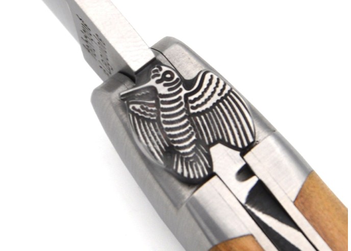 Laguiole knife, 12 cm, woodcock, blade and corkscrew, olivewood