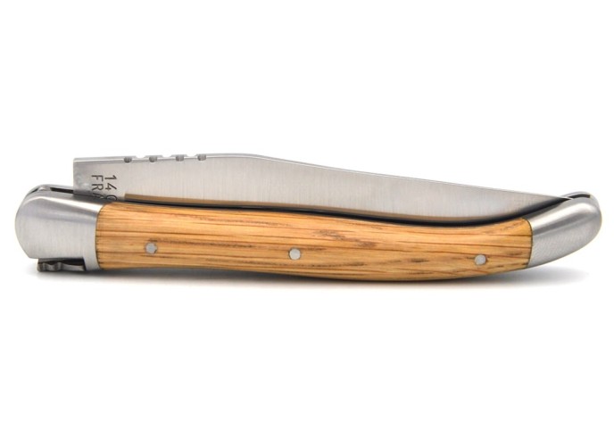 Laguiole Klappmesser, 11cm, Geschmiedete Biene, Heftbacken aus mattem Edelstahl, Griff aus Fasseiche