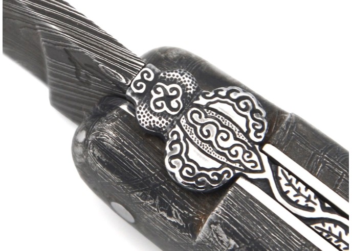 Laguiole pocket knife, 12 cm, "wild" Damascus steel blade,  bee and spring chiseled with file, 1 front meteorite steel bolster