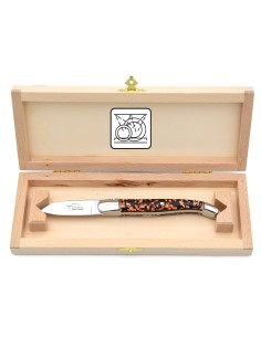 Laguiole oyster knife, copper leaf inclusion handle (black background) 2